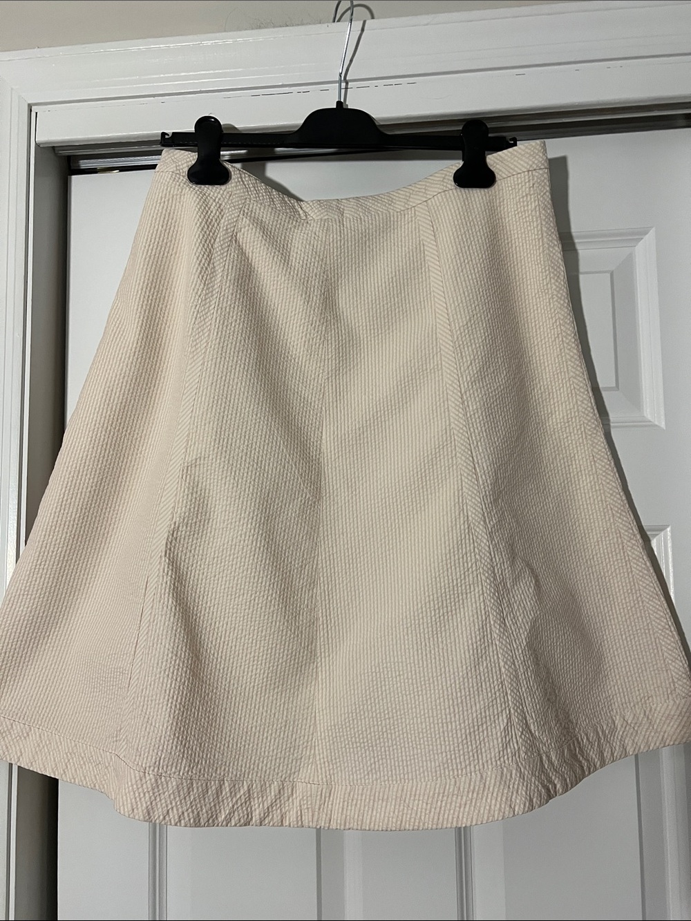 Banana Republic Classic A-Line pink & cream seersucker skirt